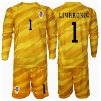 Dres Hrvatska Dominik Livakovic #1 Golmanski Domaci za djecu EP 2024 Dugi Rukav (+ kratke hlače)